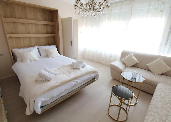 La Casa - Sebenico Apartament *